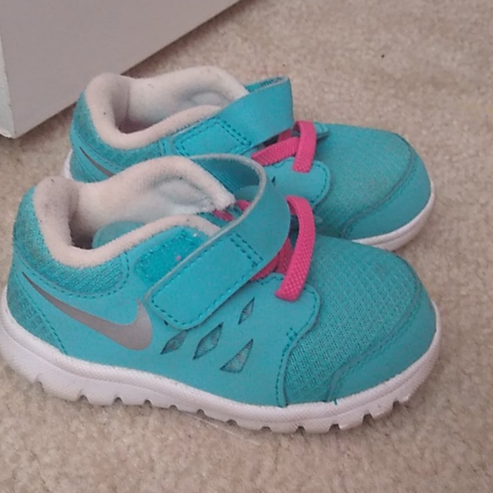 Infant Girl Nikes